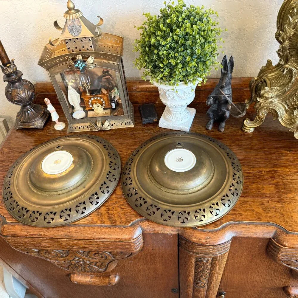 Vintage pair of Regency Bone China/Brass wall plates made in England - Picture 15 of 16